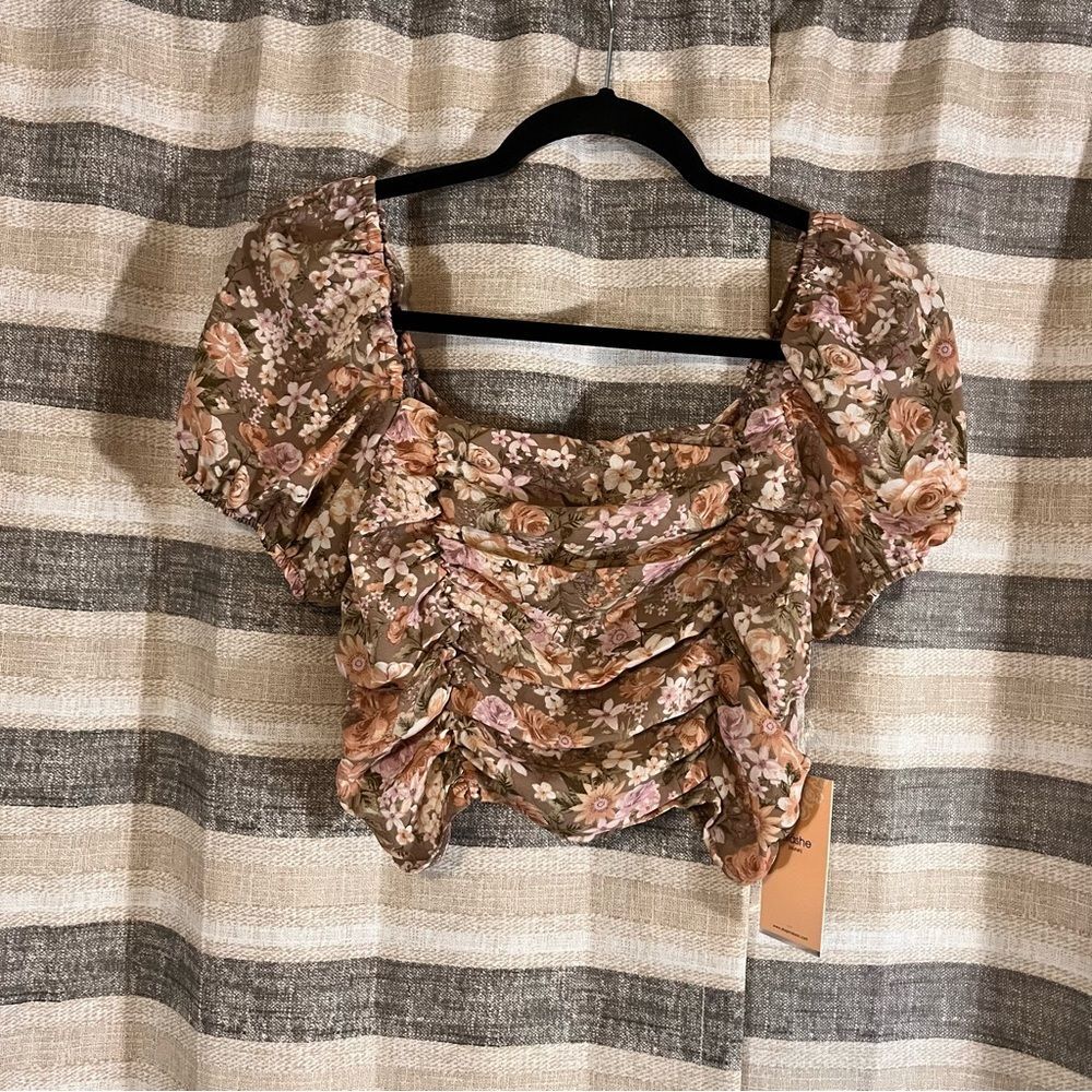 Blashe Two Piece Floral Skirt Set‎ Size Medium - Picture 2 of 12